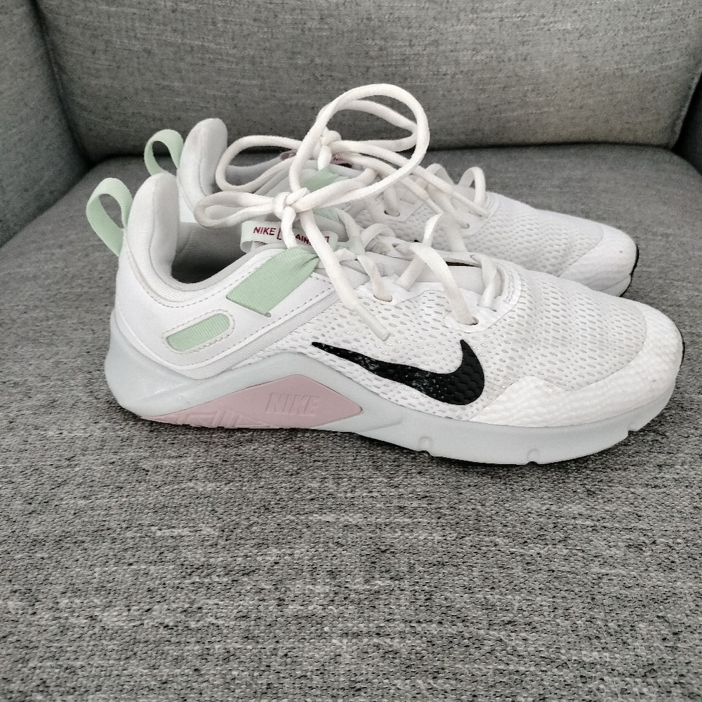 Nike Legend Essential Women's Sneaker Shoe Limited Edition White